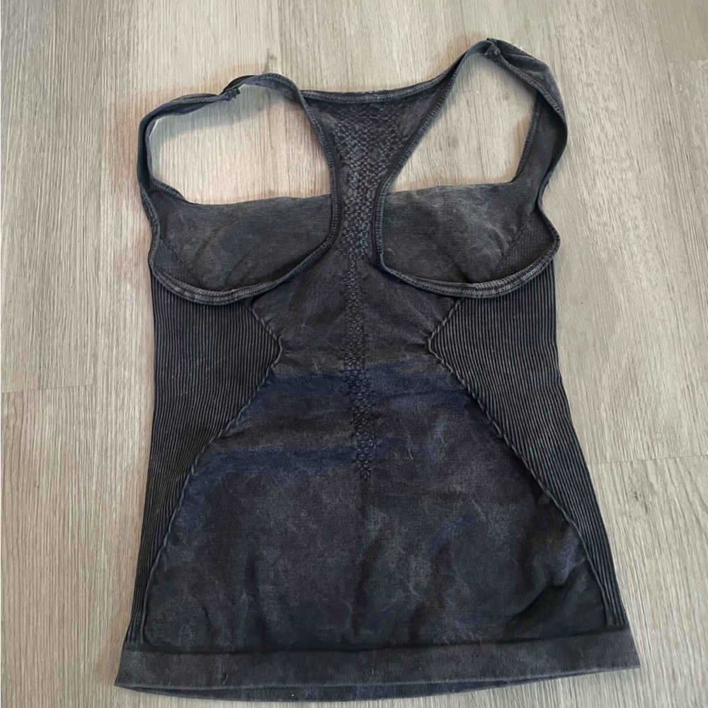 NWOT Free People Movement Good Karma Long Tank size M/L Washed Black - Picture 7 of 9
